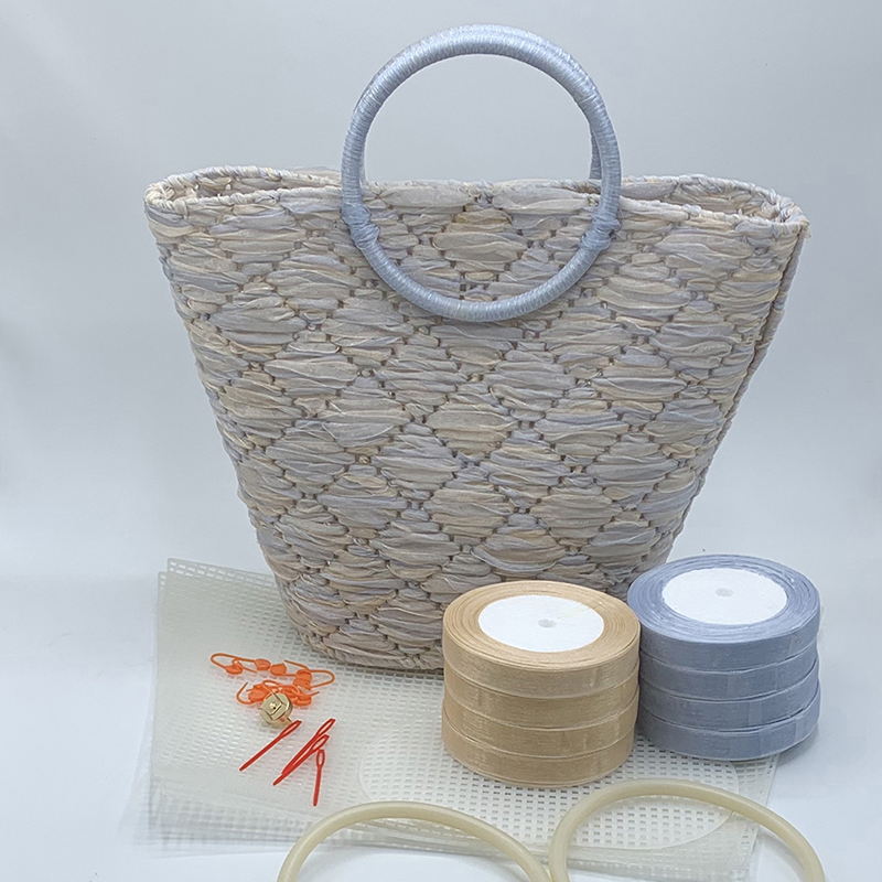 Embroidery Bucket Bag Auxiliar - огляд і ціна Embroidery Sheet