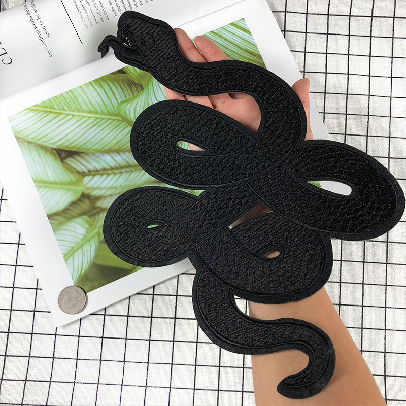 1Pc Black Snake Embroidery Pat - огляд і ціна Embroidery Alpha